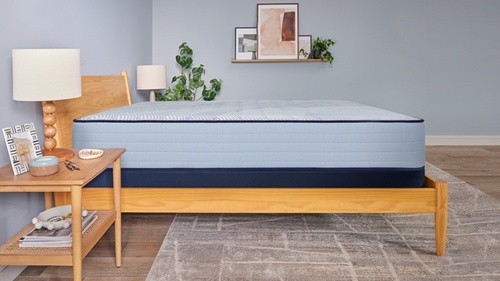 Posturepedic Spring mattress on a flat foundation - mobile